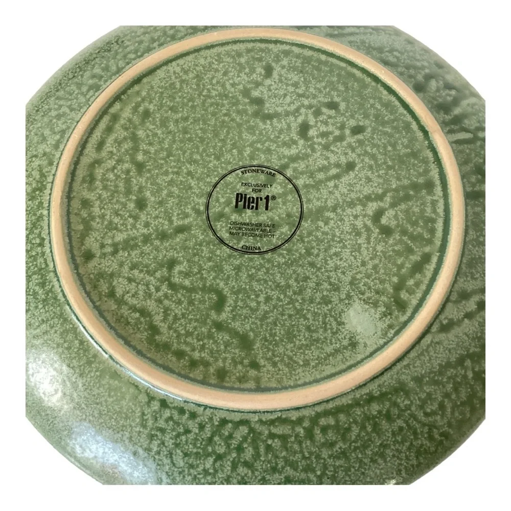 Pier 1 Essentials Stoneware Rippled Plate Green Single Heavy Dinner Plate